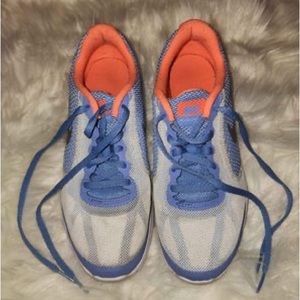 Nike Revolution 5Y